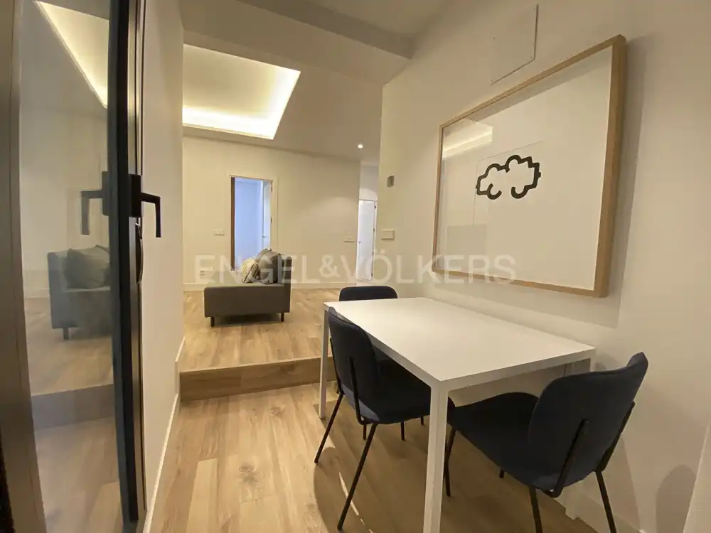 Vista exterior de Piso de alquiler en Madrid con Aire acondicionado, Calefacción y Terraza