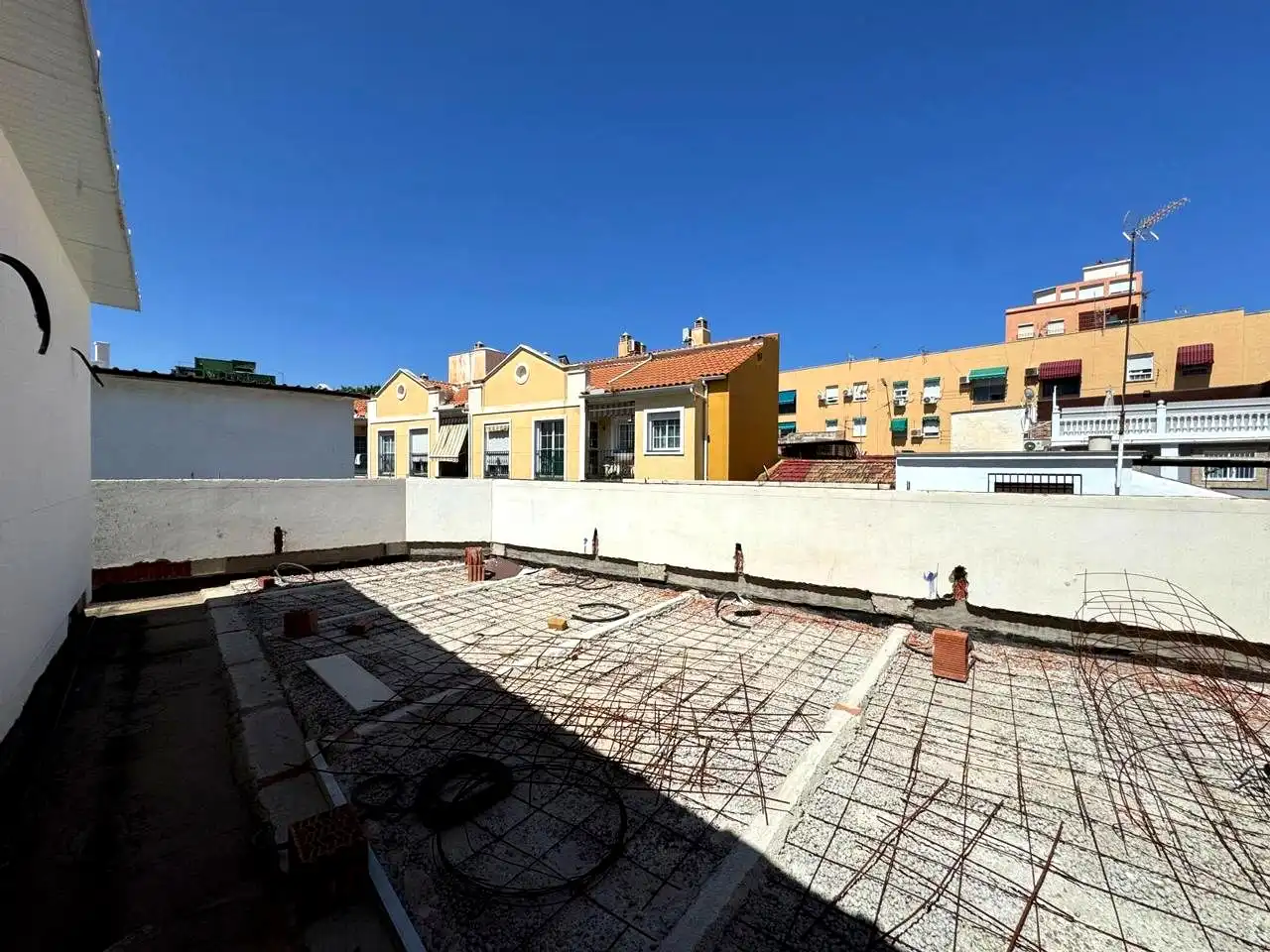 Home for sale in Calle Alderete, imagen 2