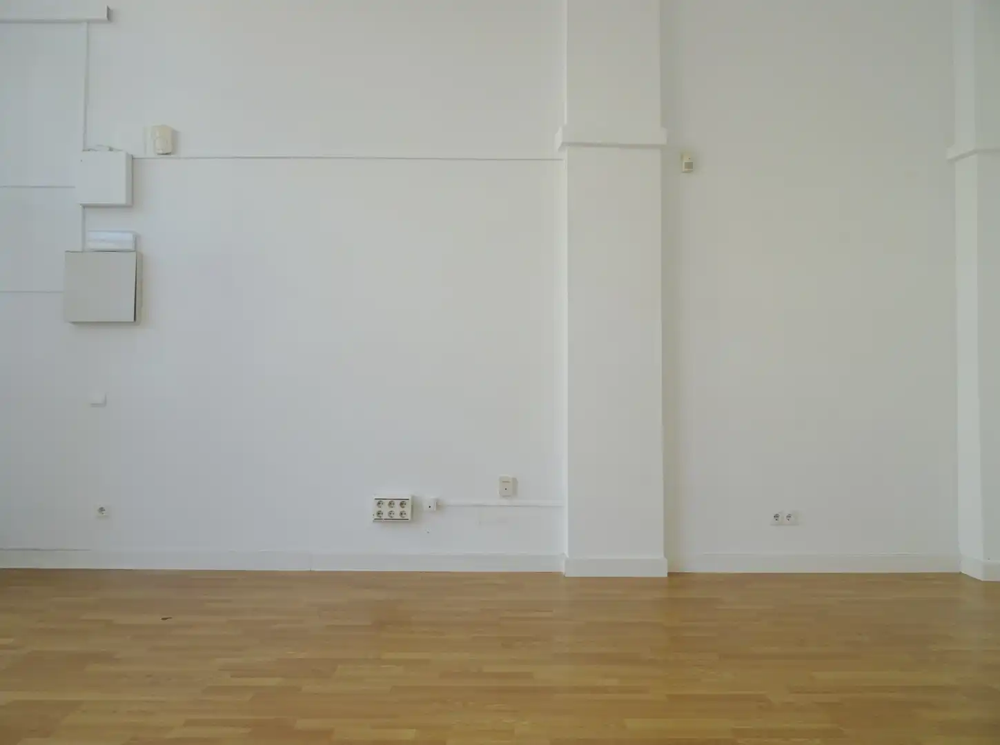 Habitación de Local de alquiler en Terrassa con Parquet