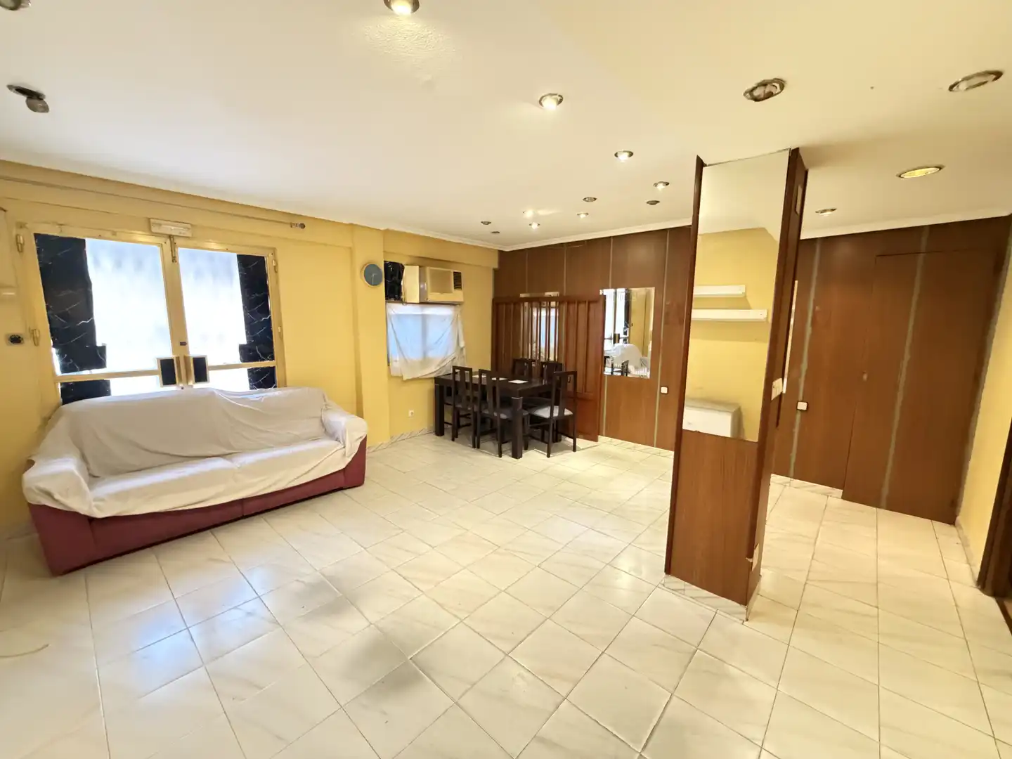Flat with lift for sale in Calle de la Doctora de Alcalá, imagen 2