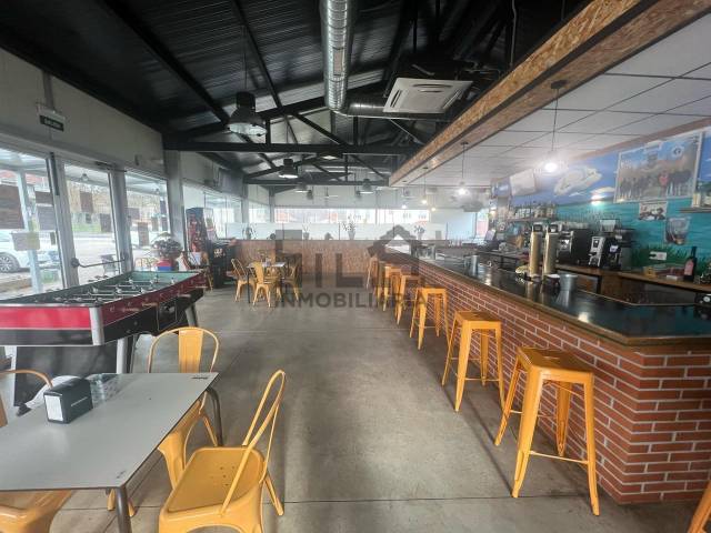 Local comercial en Venta en Vilar de Santos