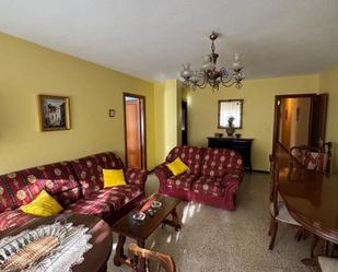 Living room of Flat to rent in Valladolid Capital  with Heating, Furnished and TV