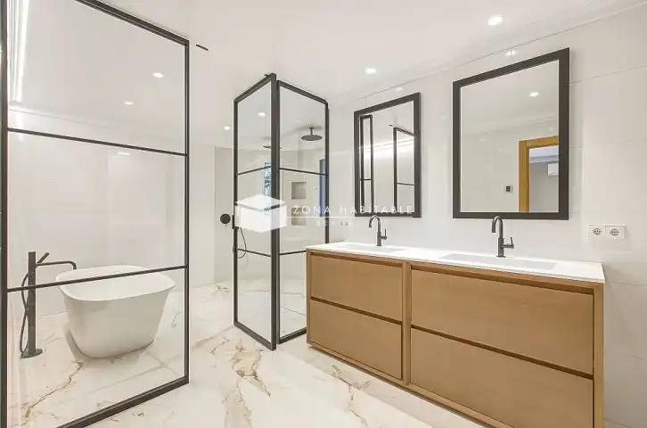Casa aparellada amb jardí en venda a L'Aldosa - Anyós, imagen 9