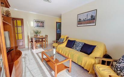 Living room of Flat for sale in Cunit  with Private garden and Terrace