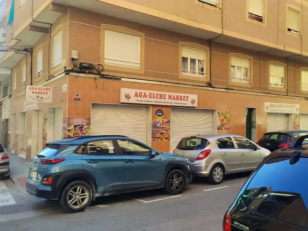 Local de alquiler en Elche / Elx con Amueblado