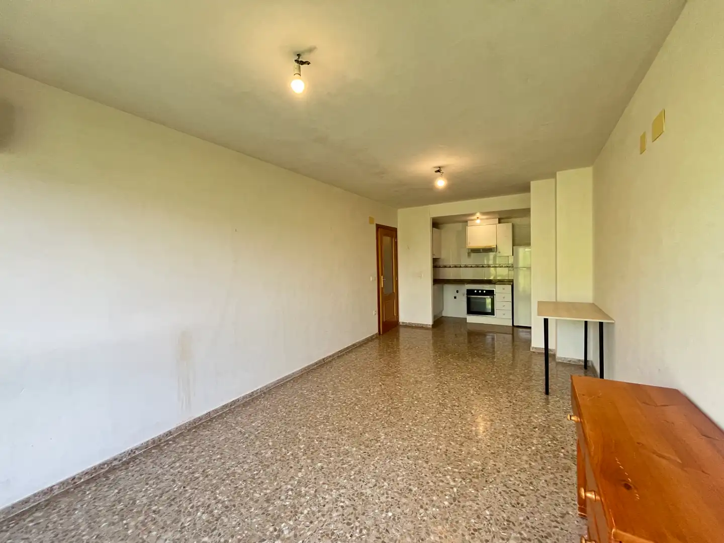 Living room of Flat for sale in Faura  with Air Conditioner and Oven
