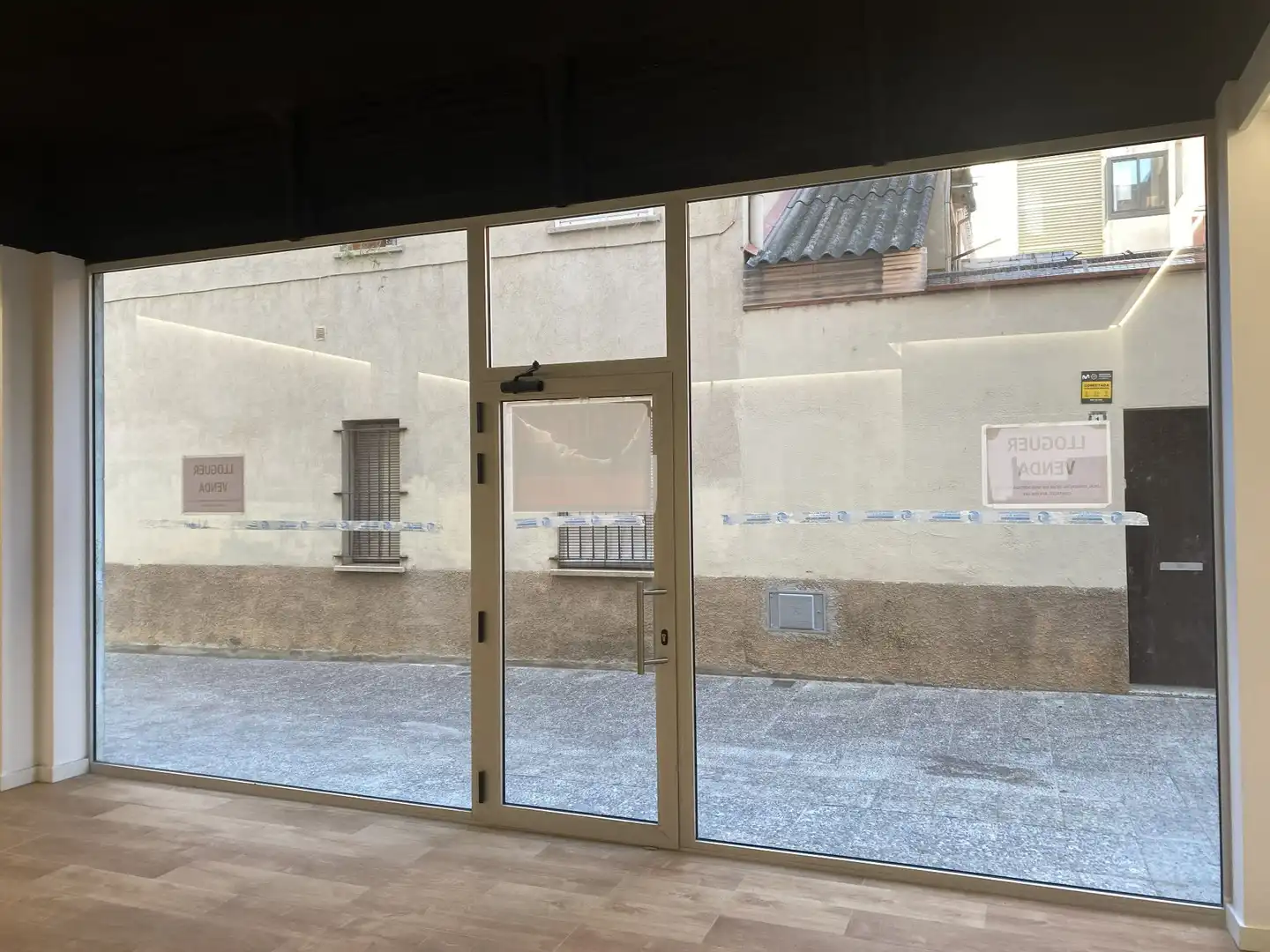 Local commercial à vendre à Eixample Sud – Migdia, imagen 3