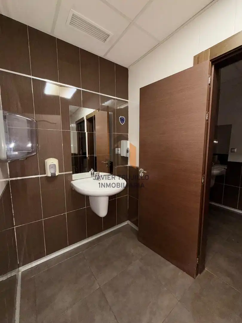 Business premises for sale in Torre del Mar, imagen 31