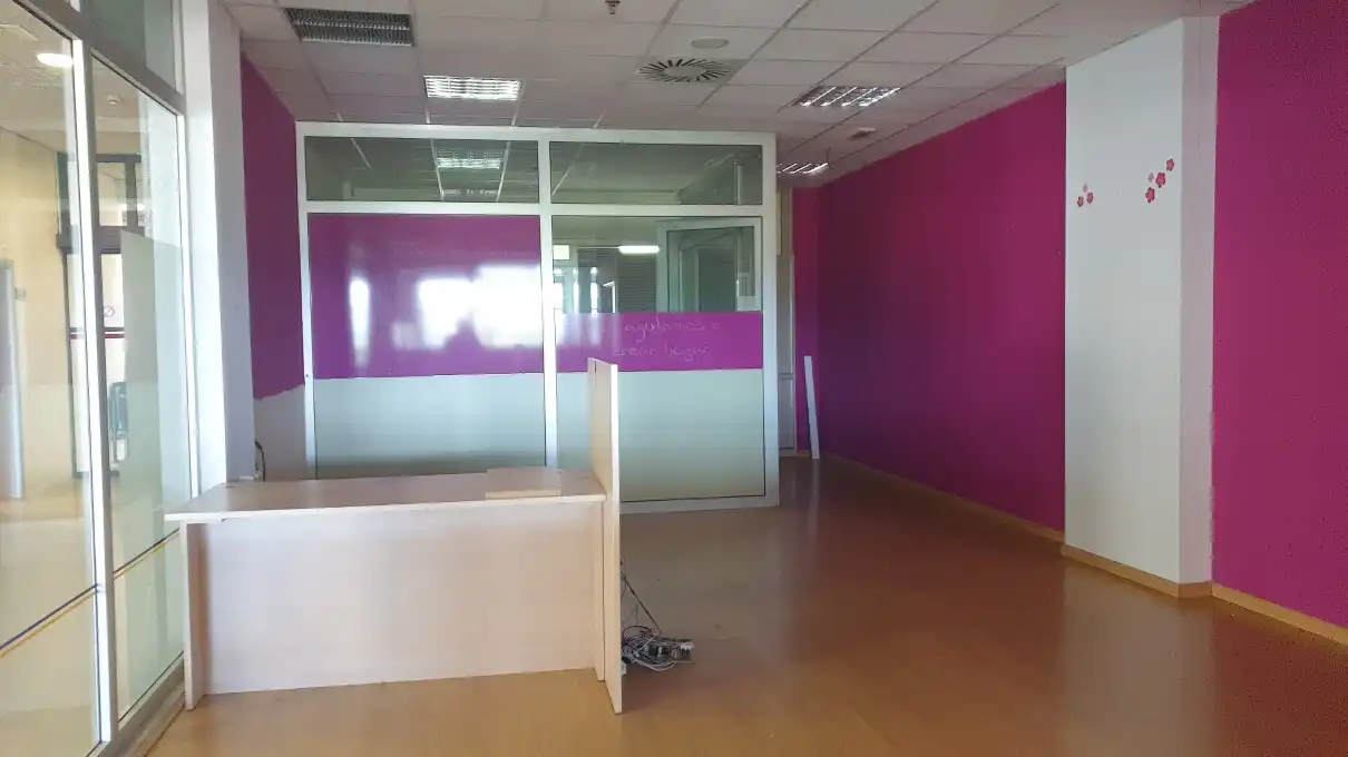 Business premises for sale in C.C. Monte Balado, Brión., imagen 8