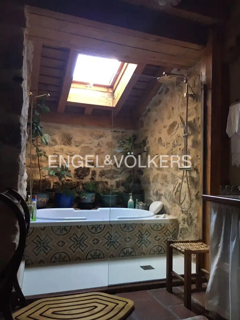 Terraza de Casa o chalet en venta en Condado de Castilnovo con Aire acondicionado, Calefacción y Jardín privado