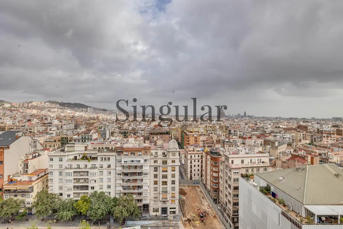 Vista exterior de Piso en venta en Barcelona