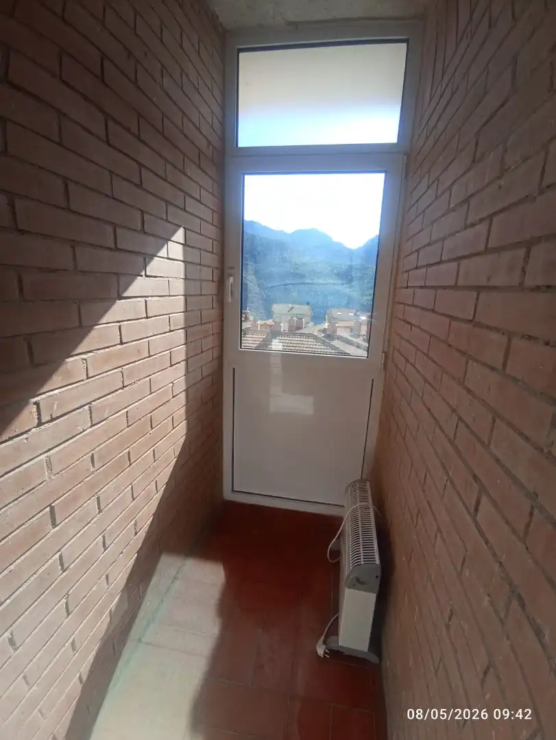 Terraza de Piso de alquiler en Cercs con Balcón