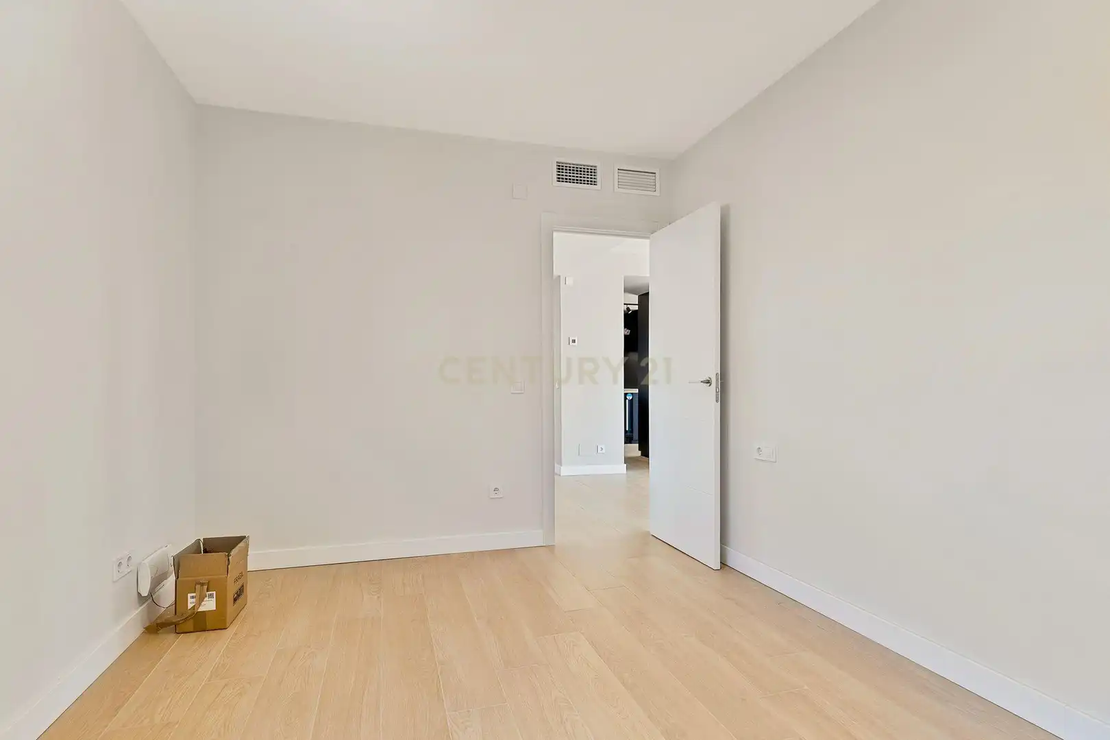 Dormitori de Apartament en venda en Mijas amb Aire condicionat i Alarma