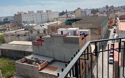 Vista exterior de Pis en venda en Burriana / Borriana amb Balcó
