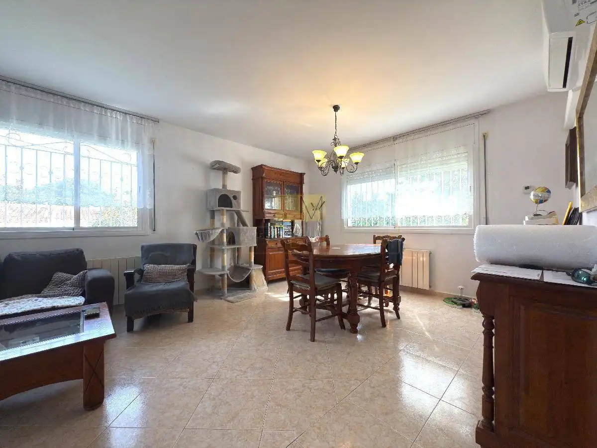 Garden of Houses for sale in Sant Pere de Ribes  with Air Conditioner, Heating and Private garden