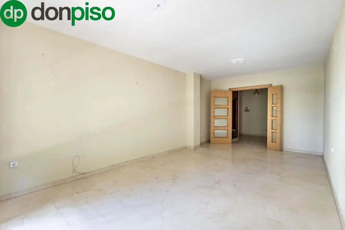 Piso en venta en Calle Bajo de Huétor, 19, Cervantes