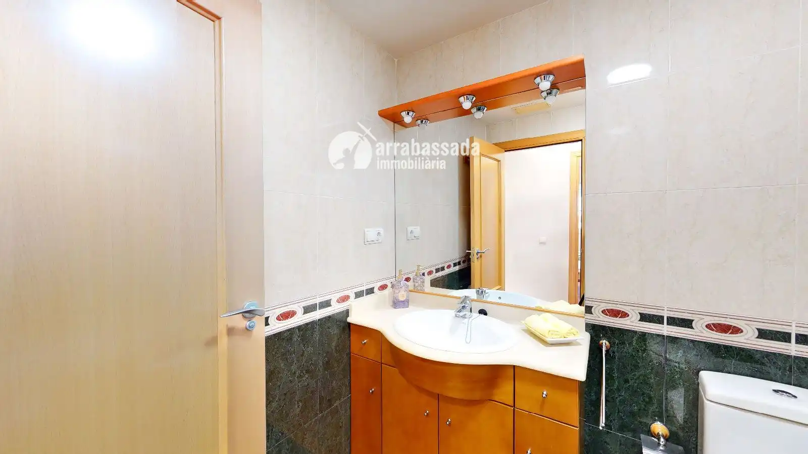 Flat with terrace to rent in Joan Fuster, imagen 36