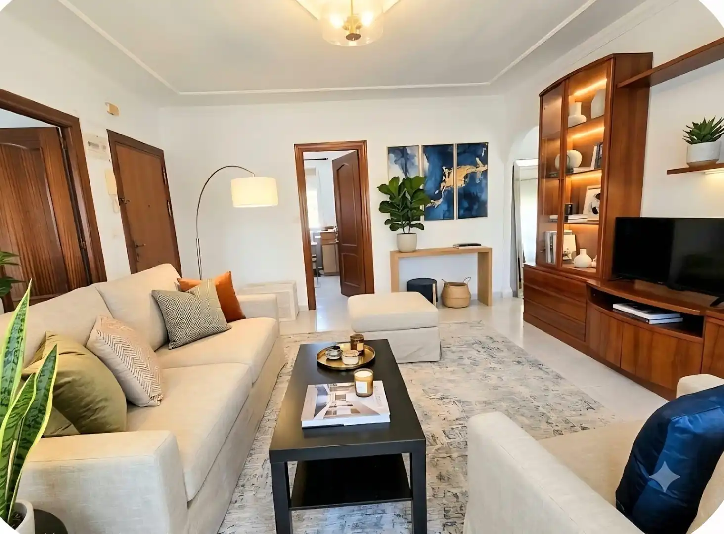 Living room of Flat for sale in Málaga  with Terrace, Storage room and Furnished