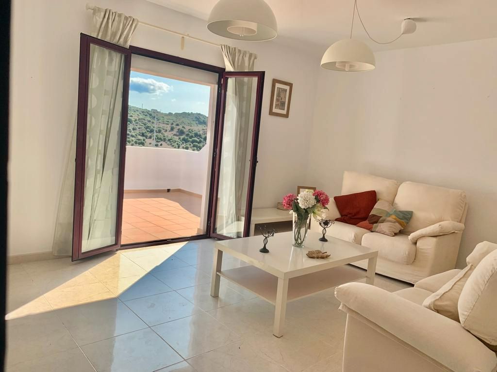 Living room of Single-family semi-detached for sale in San Roque  with Terrace