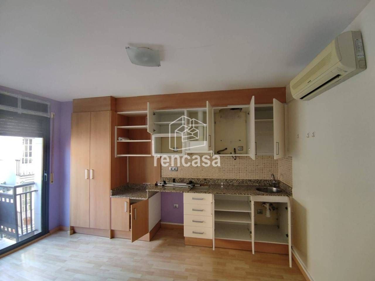 Kitchen of Flat for sale in  Lleida Capital  with Air Conditioner and Parquet flooring