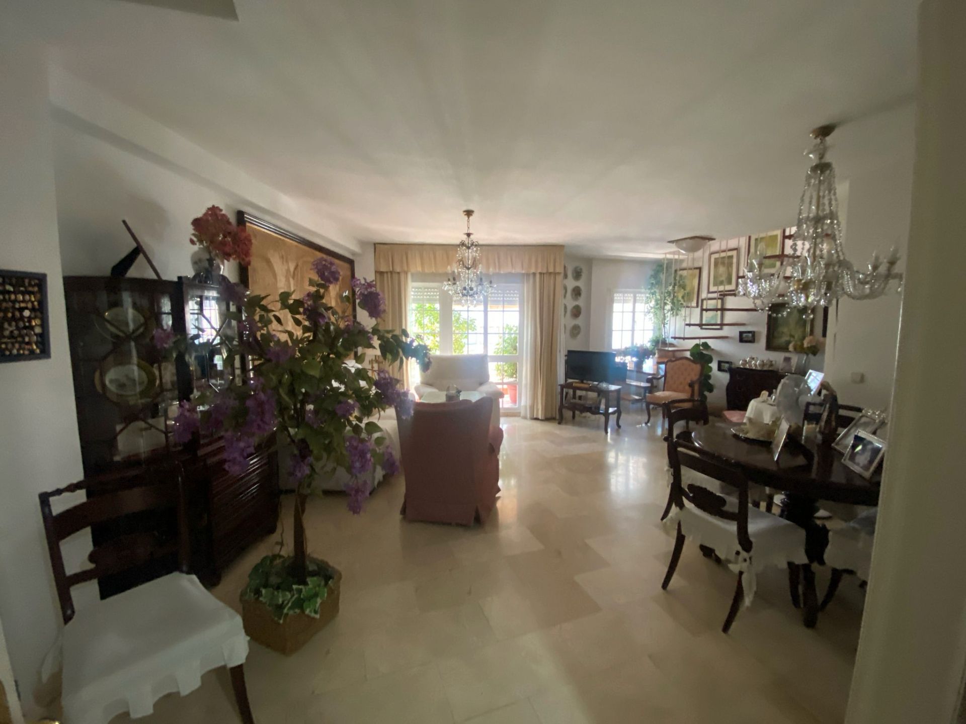 Comedor de Piso en venta en Badajoz Capital con Aire acondicionado, Trastero y Horno