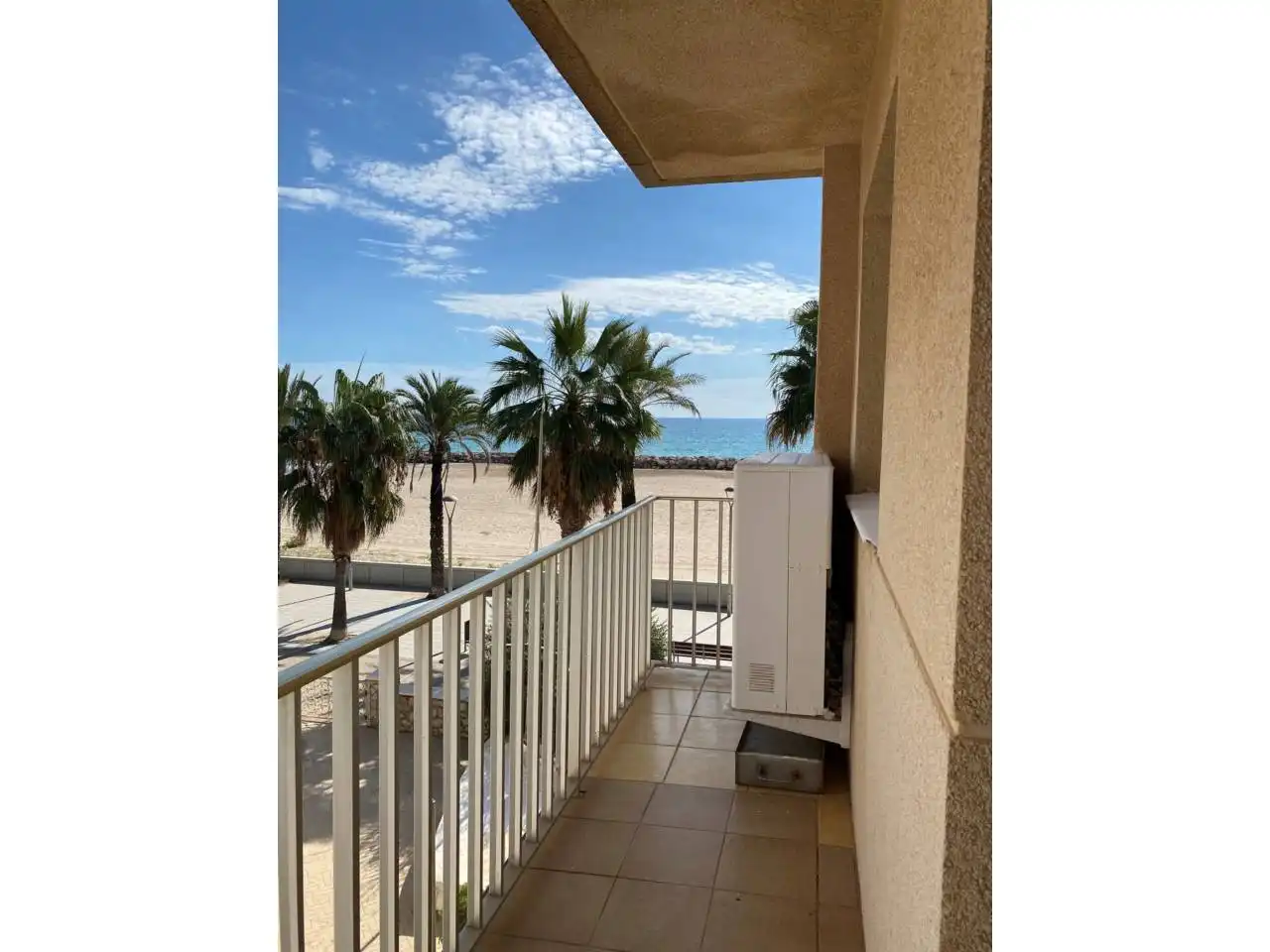 Terraza de Piso de alquiler en Vilanova i la Geltrú con Aire acondicionado, Calefacción y Terraza