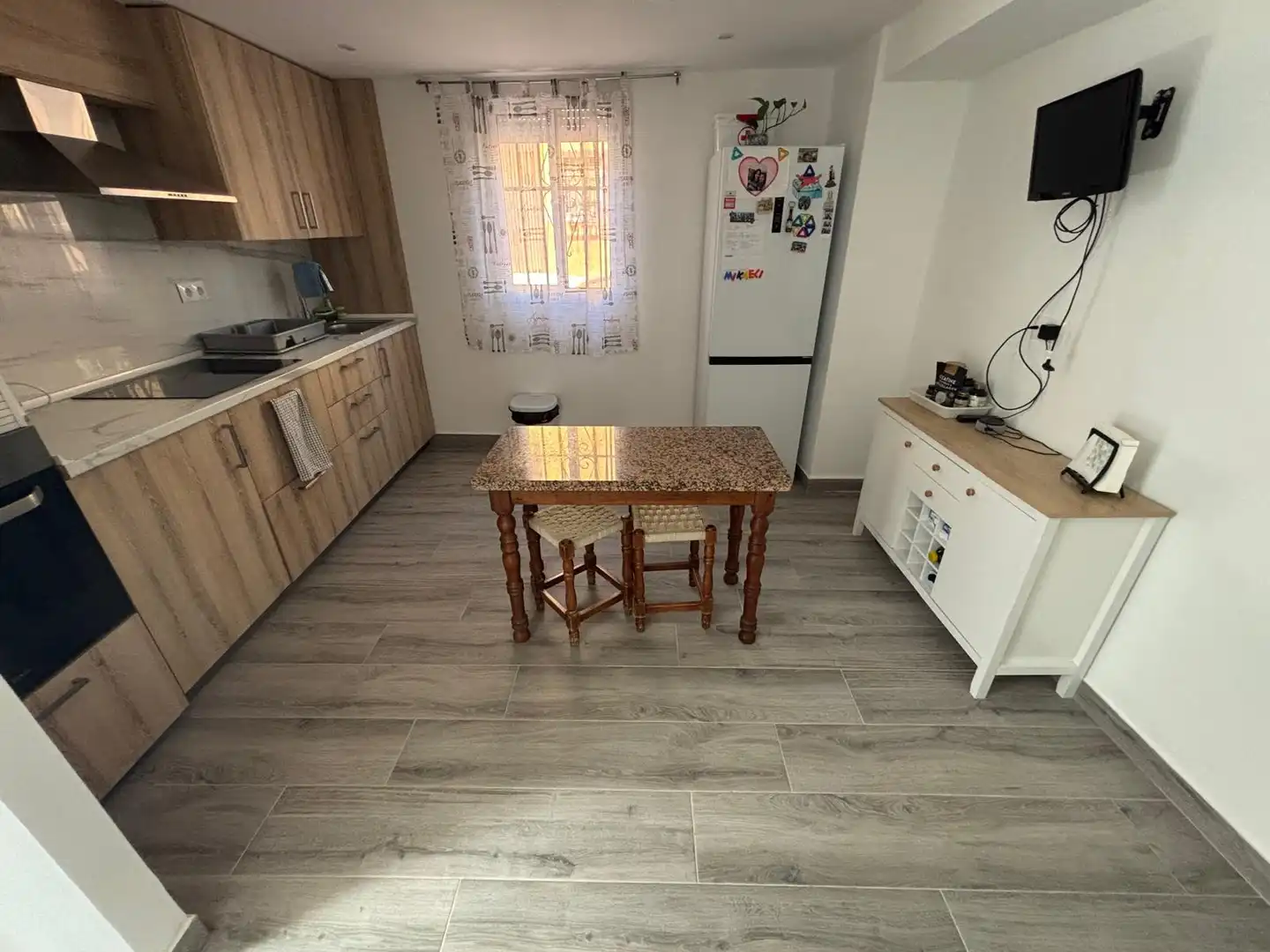 Cuina de Casa o xalet en venda en Alameda amb Terrassa