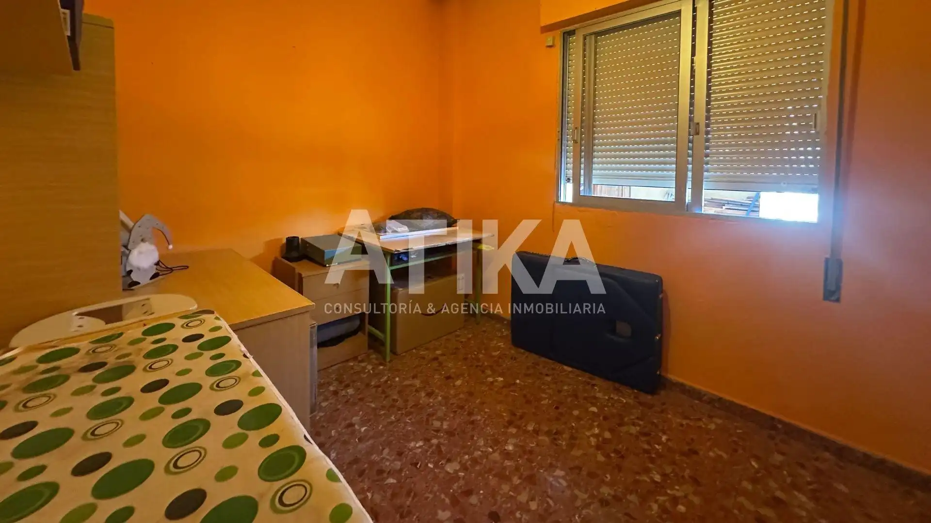 Bedroom of Flat for sale in Agullent  with Air Conditioner, Terrace and Storage room