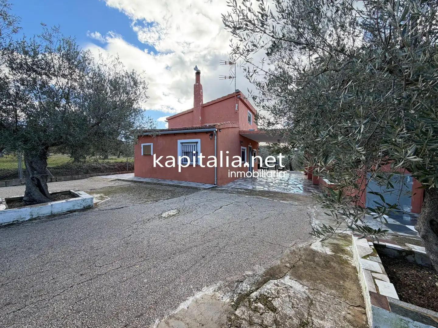 Houses for sale in Cocentaina  with Private garden, Terrace and Furnished