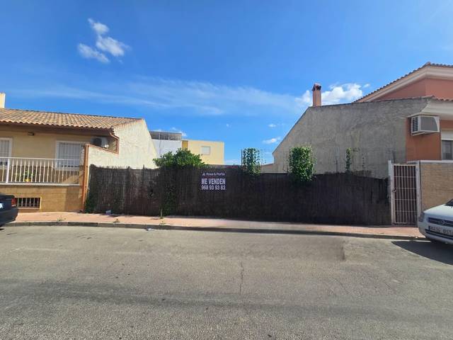 Terreno residencial en Venta en Calle Virgen del Río, 30 en Ribera de Molina - Torrealta