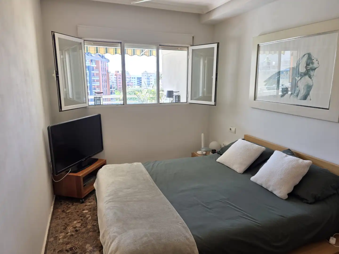 Habitación de Piso en venta en Valencia con Aire acondicionado, Calefacción y Terraza