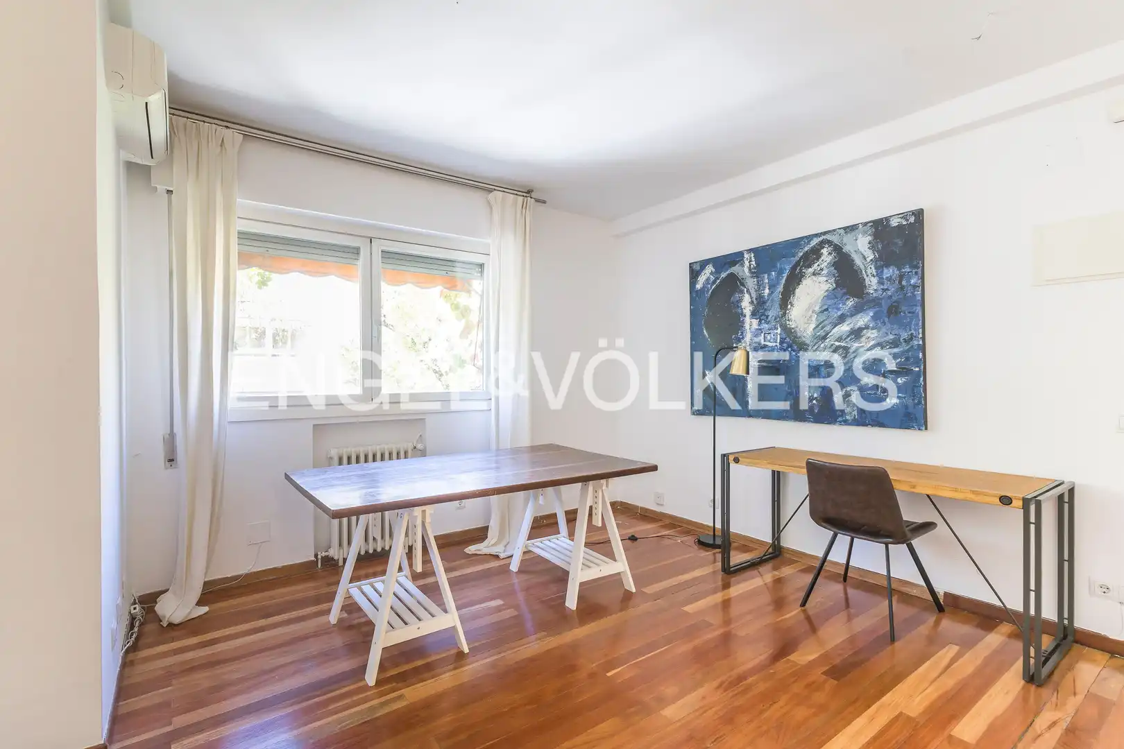 Exterior view of Flat for rent in Chamartín