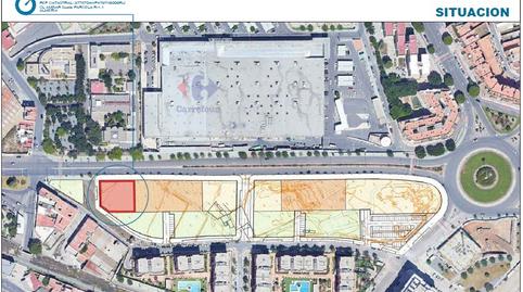 Foto 2 de Residencial en venda a Calle Autovía del Aeropuerto, Nueva Andalucía, Almería