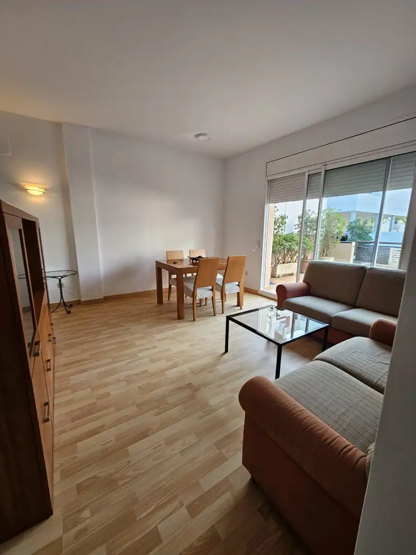 Wohnzimmer von Wohnung zum Verkauf in Vilanova i la Geltrú mit Klimaanlage, Parkett und Terrasse