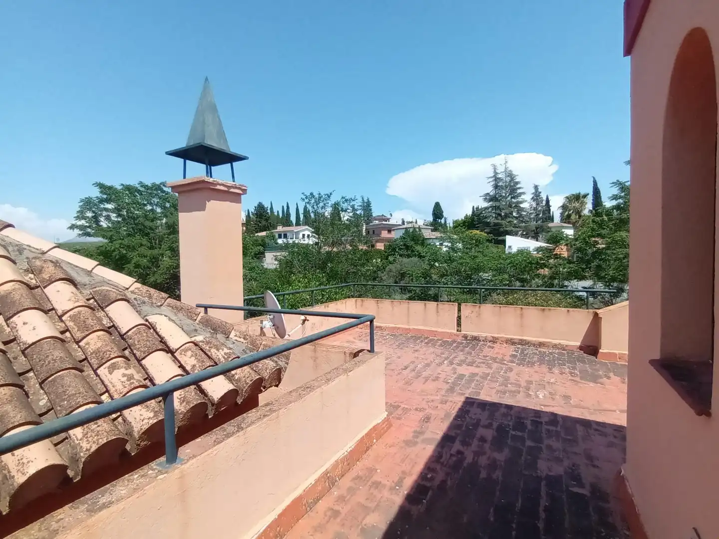Terrassa de Casa o xalet de lloguer en Albolote amb Calefacció, Jardí privat i Terrassa