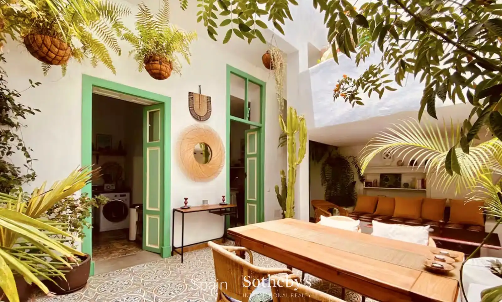 Terrasse von Einfamilien-Reihenhaus zum Verkauf in Agaete mit Klimaanlage, Privatgarten und Terrasse