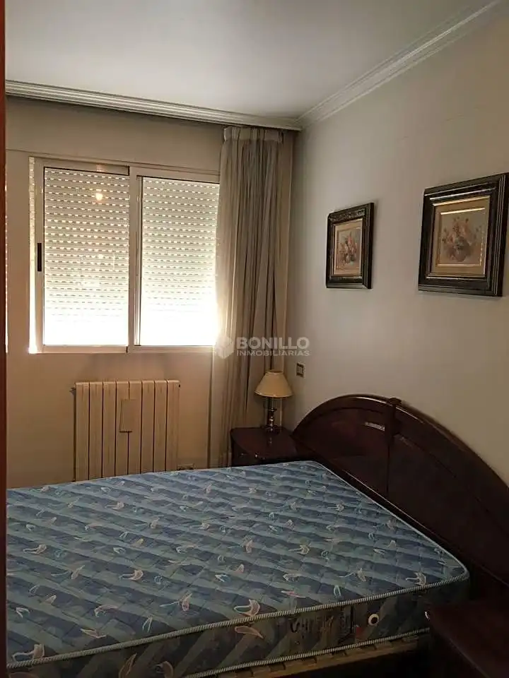 Flat with terrace to rent in Avenida de Sagunto, imagen 29