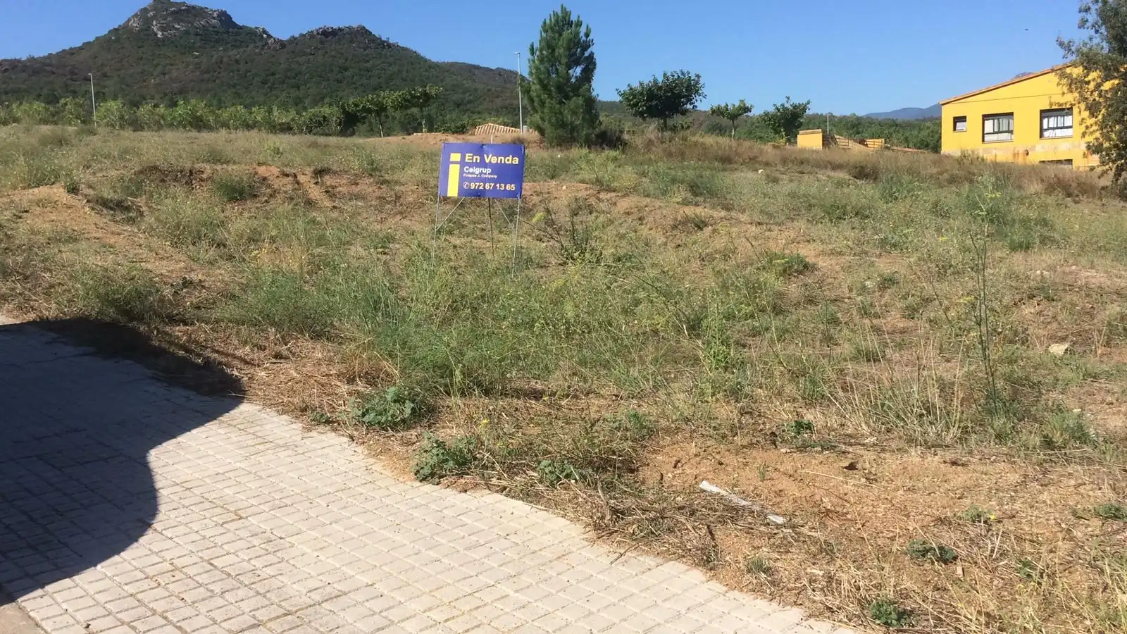 Terreny residencial en venda a Darnius