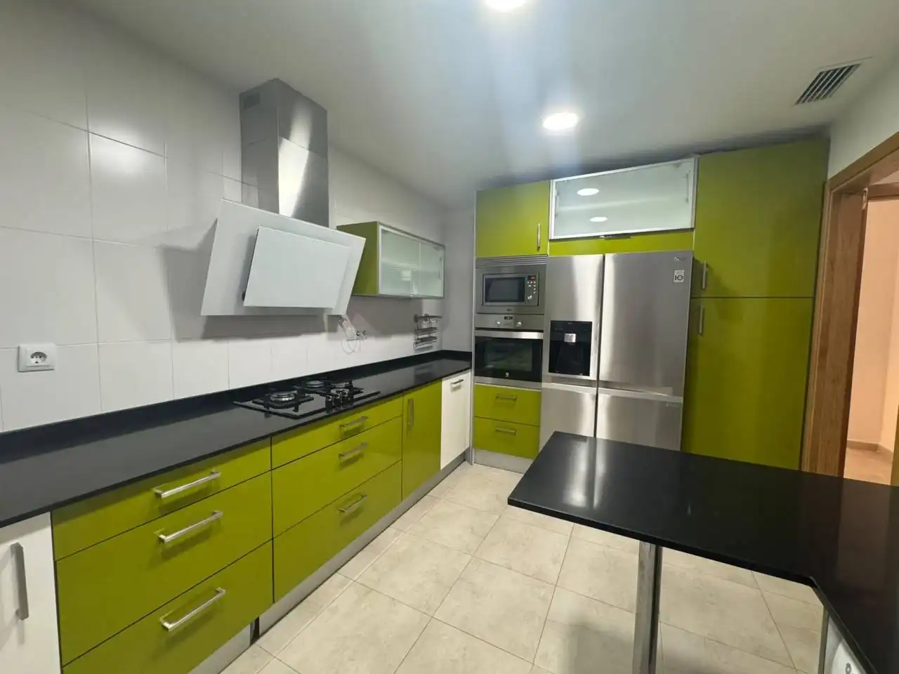 Cocina de Piso en venta en Cartagena con Aire acondicionado, Calefacción y Balcón