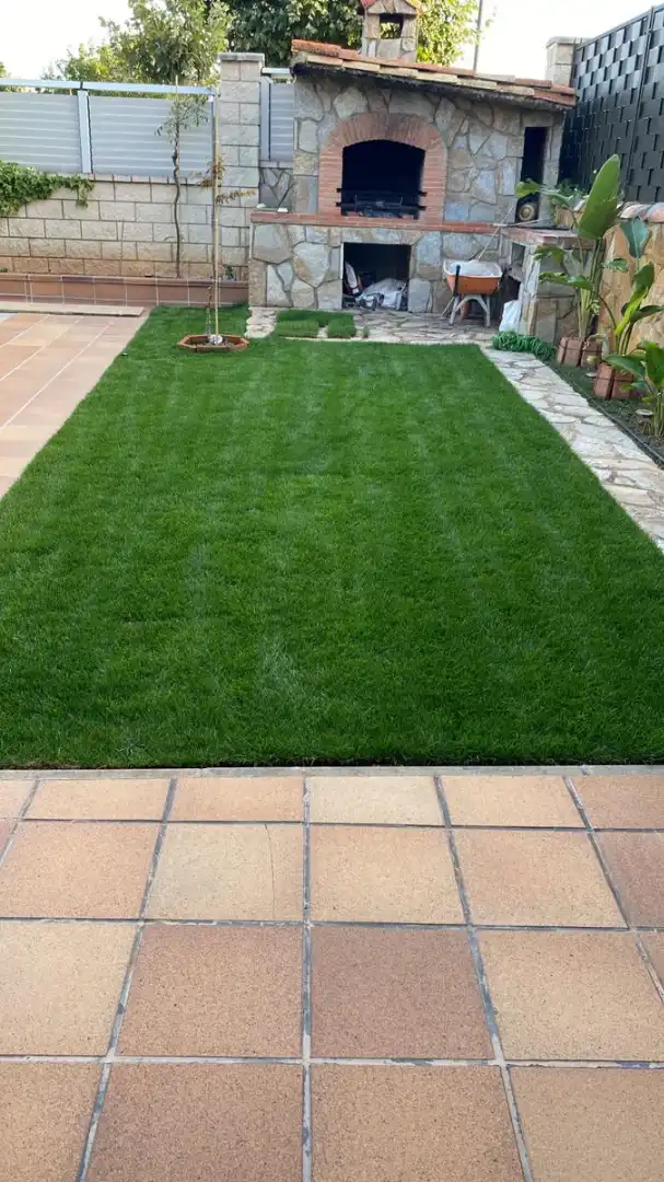 Garten von Einfamilien-Reihenhaus zum Verkauf in Soria Capital  mit Heizung, Privatgarten und Terrasse