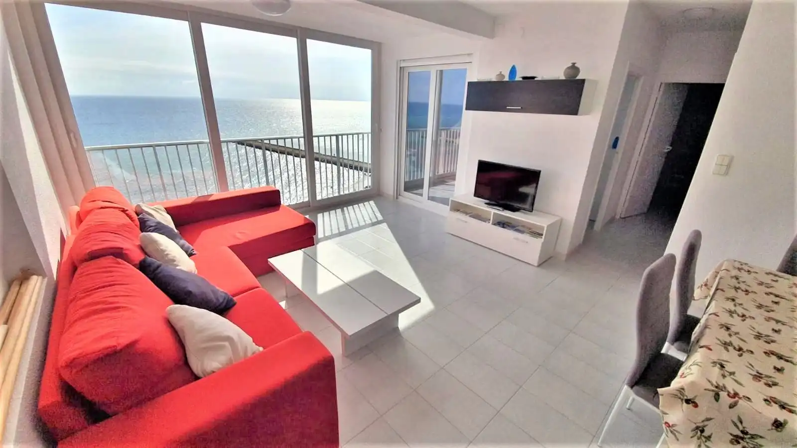 Wohnzimmer von Wohnung zur Miete in Santa Pola mit Möbliert, Waschmaschine und Mikrowelle