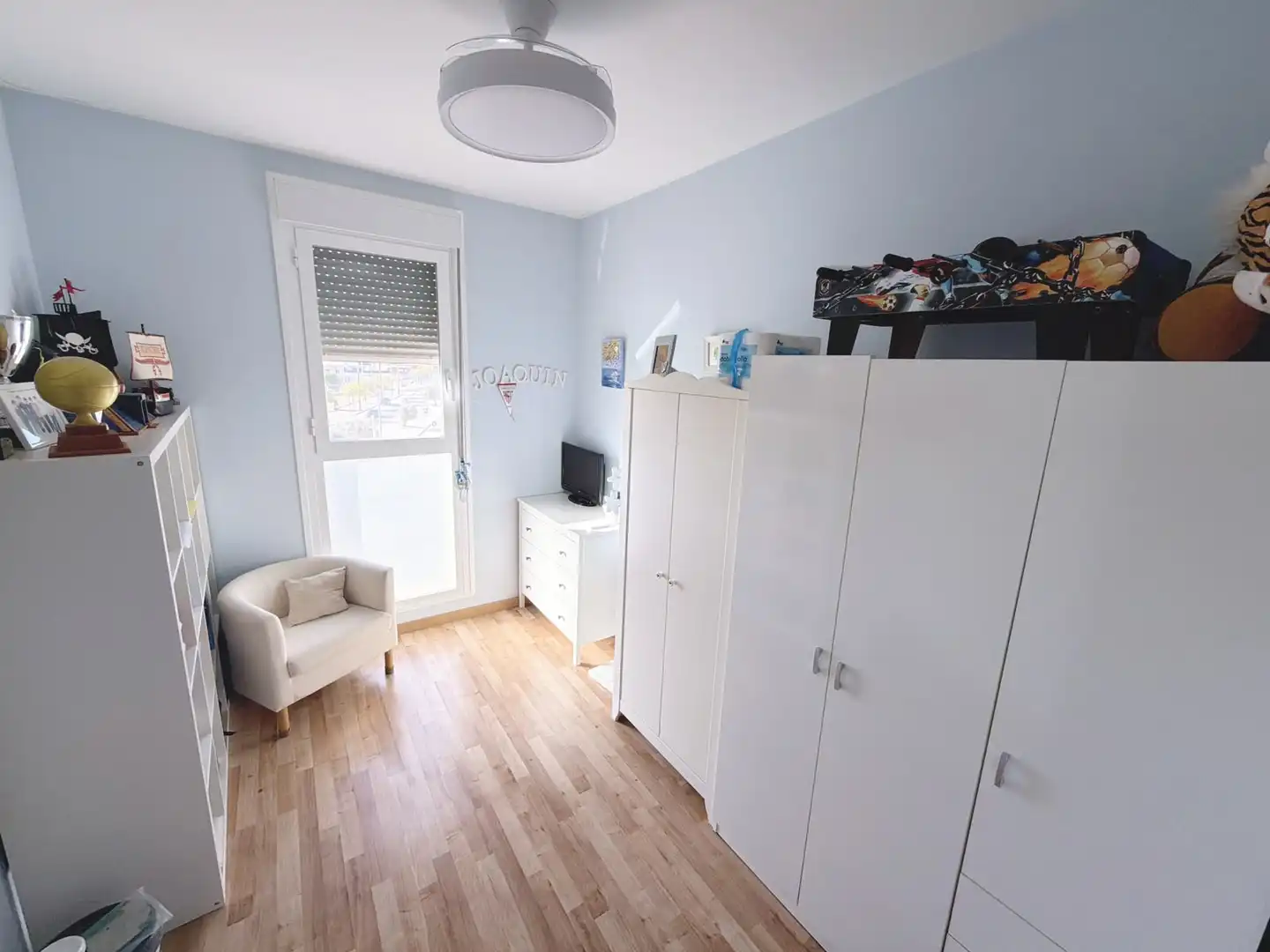 Piso con ascensor en venta en Entrenúcleos, imagen 9