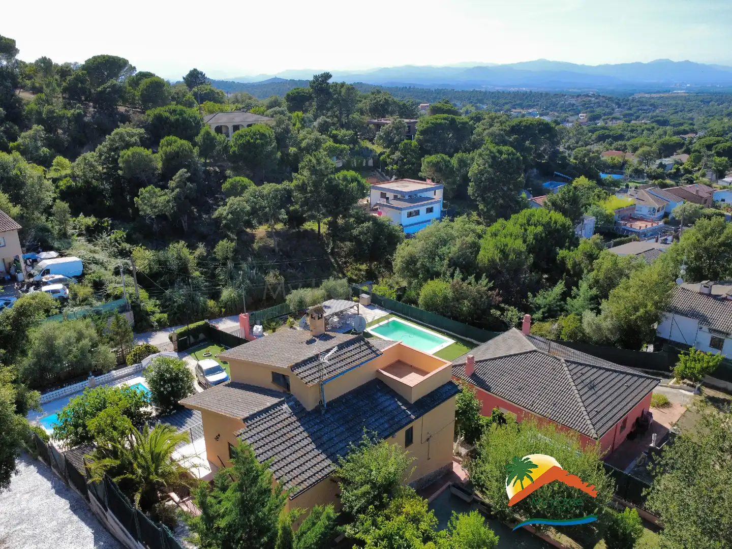 Vista exterior de Casa o xalet en venda en Maçanet de la Selva amb Jardí privat, Terrassa i Traster