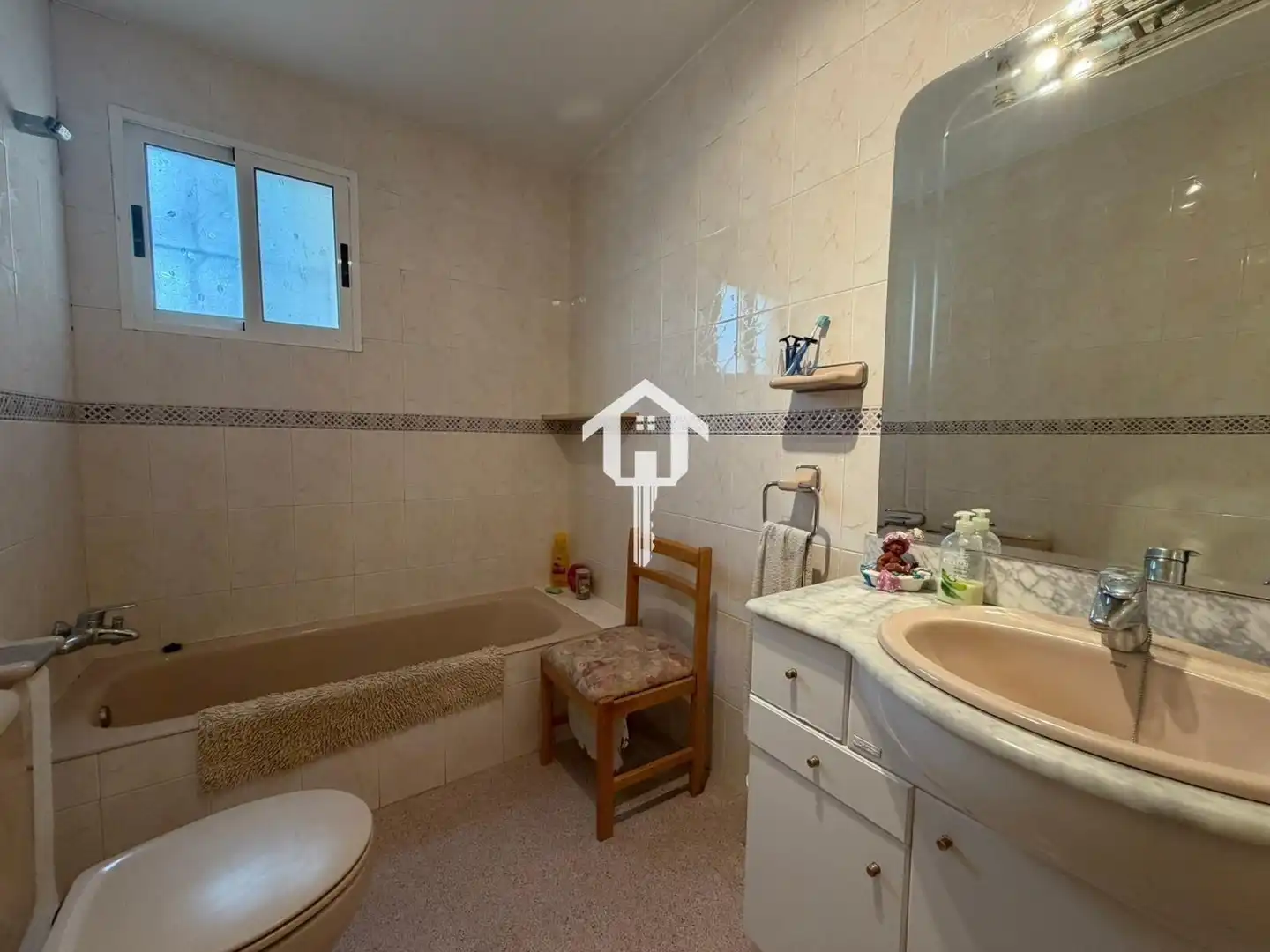 Vista exterior de Piso en venta en Alicante / Alacant con Jardín privado, Trastero y Piscina