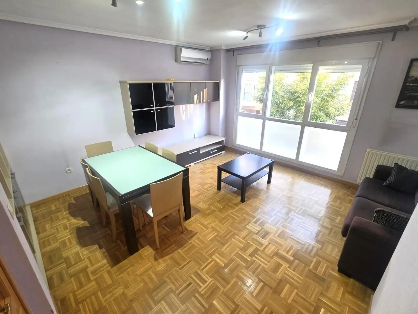 Wohnzimmer von Wohnung zum Verkauf in Leganés mit Klimaanlage, Heizung und Parkett