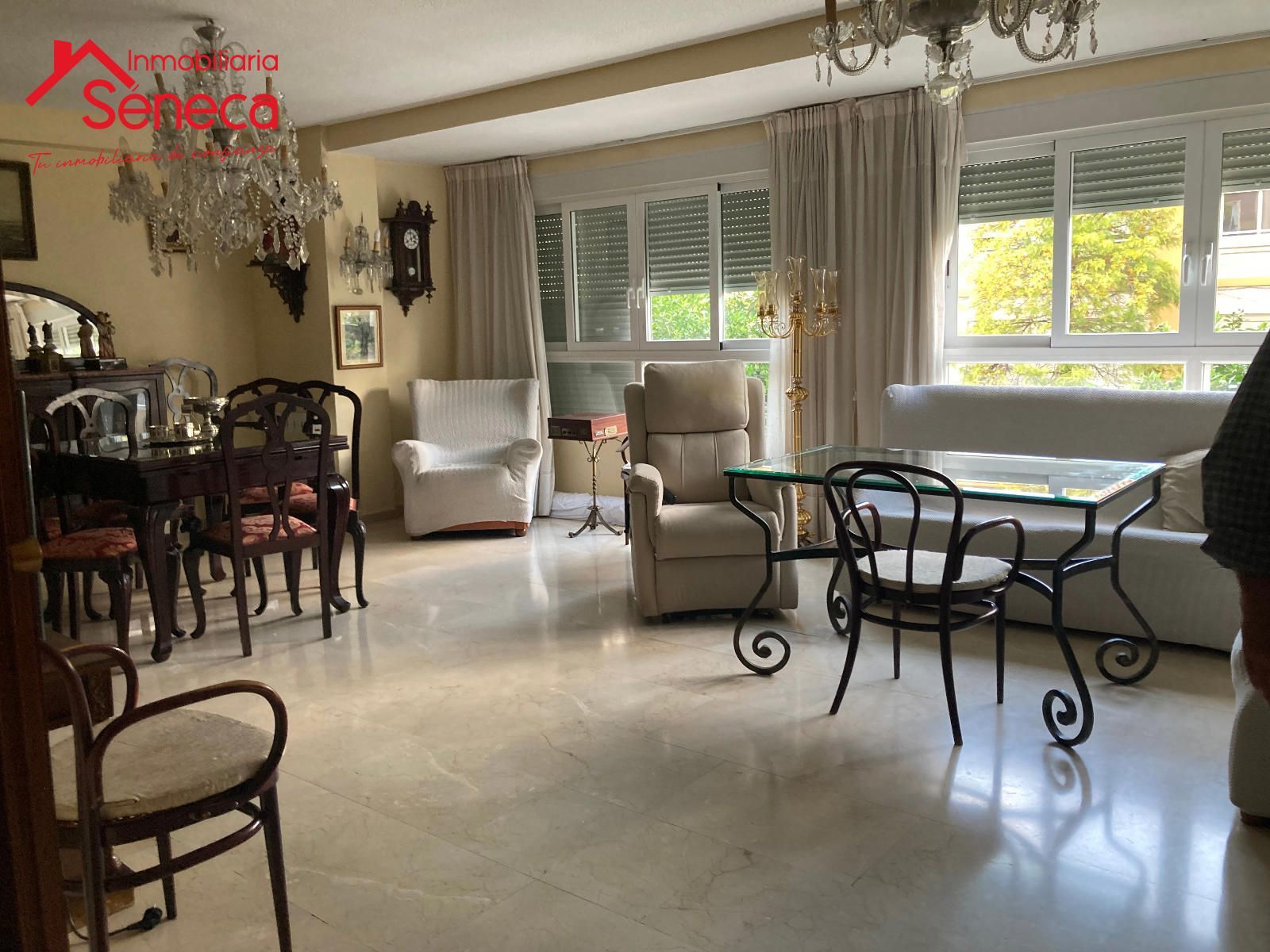 Sala d'estar de Pis en venda en  Córdoba Capital amb Calefacció i Traster