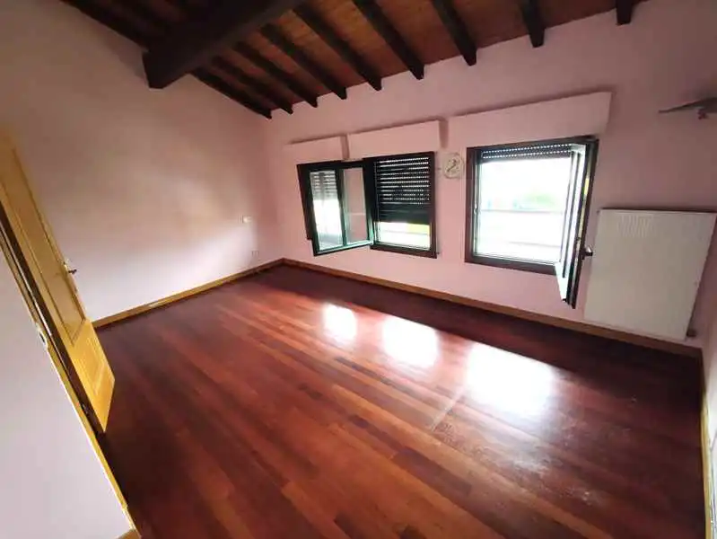 Sala de estar de Casa adosada en venta en Zuia con Jardín privado y Balcón