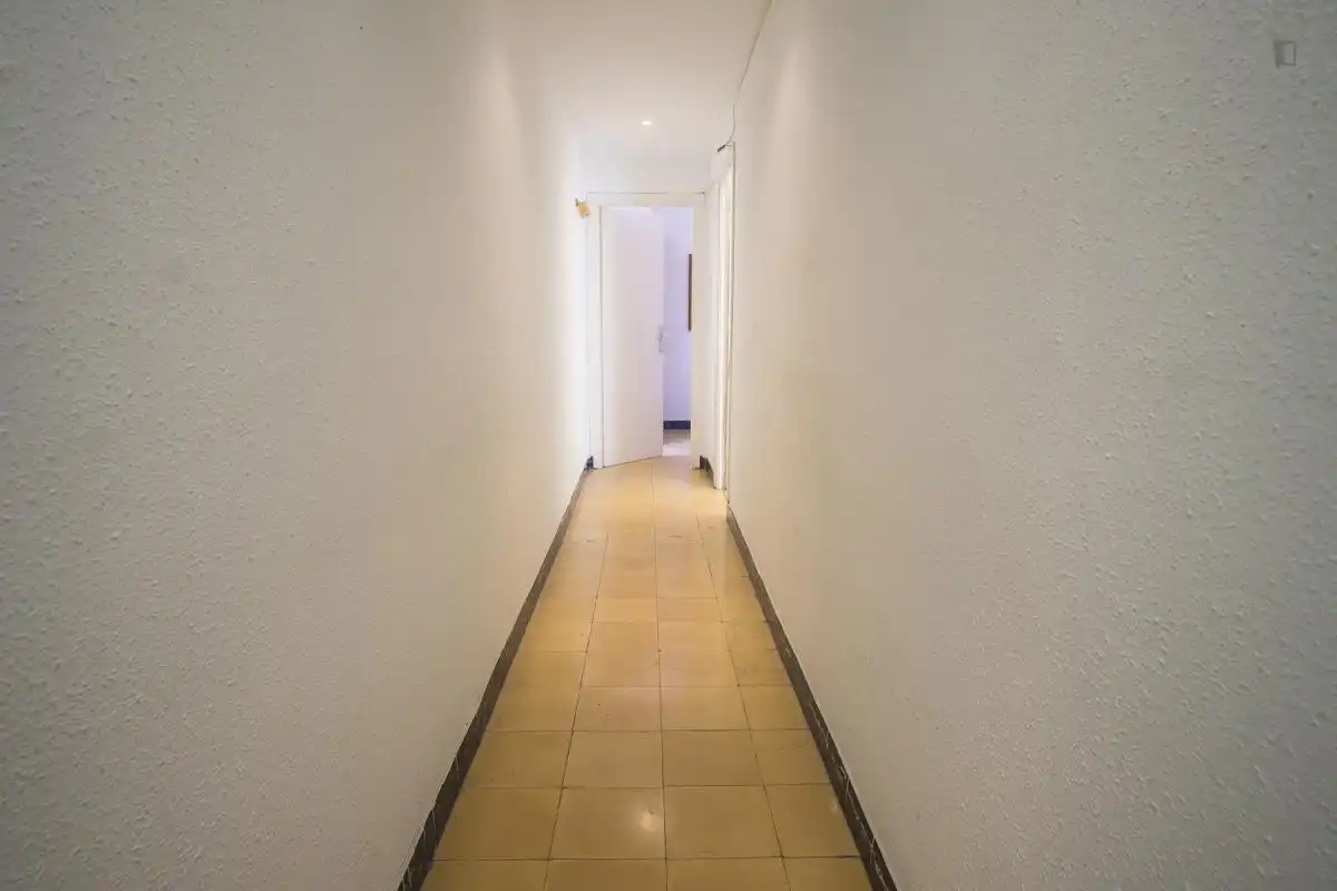 Apartamento para compartir en L'Hospitalet de Llobregat con Amueblado, Horno y Lavadora