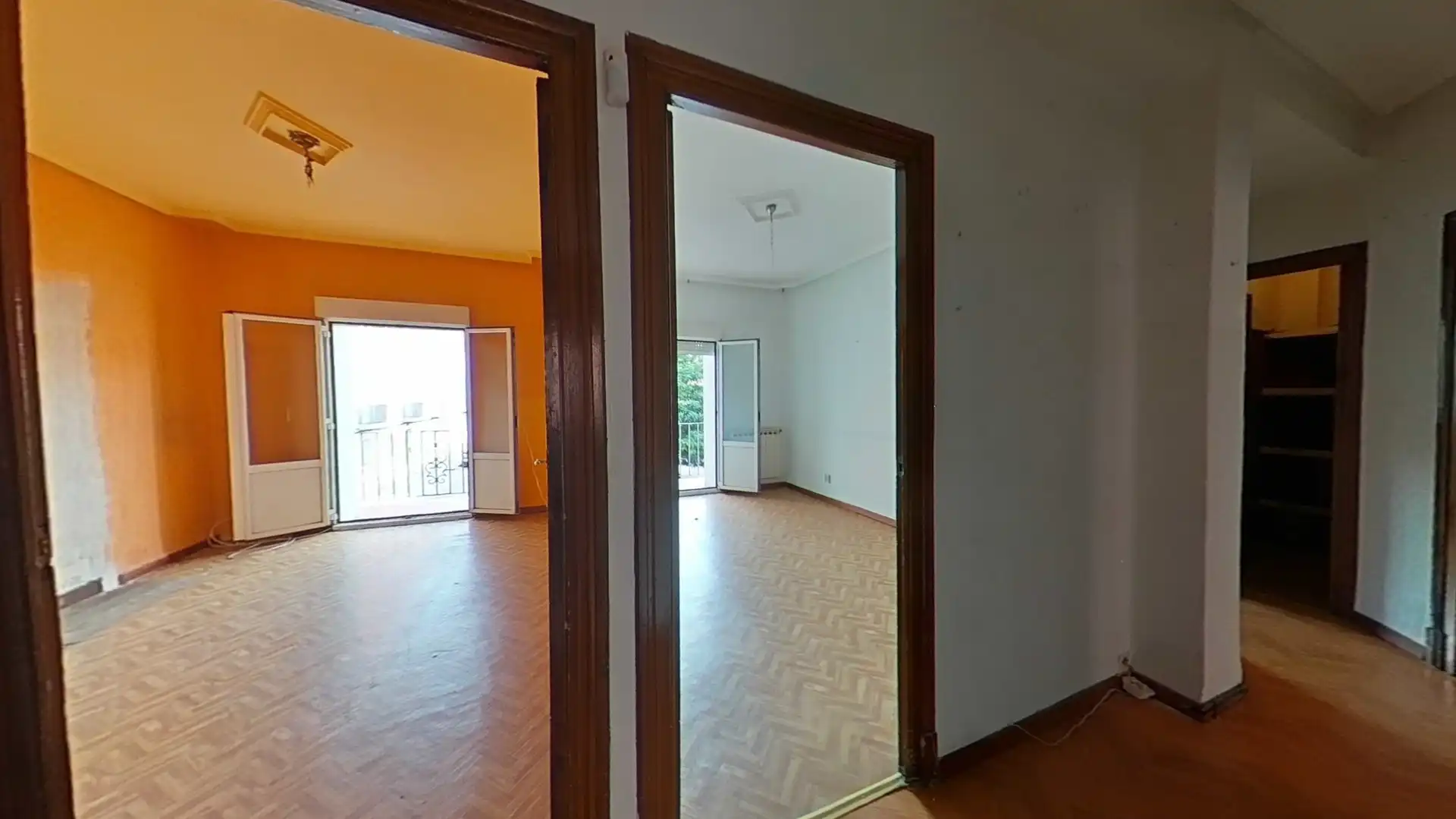 Piso en venta en Burgos con Parquet
