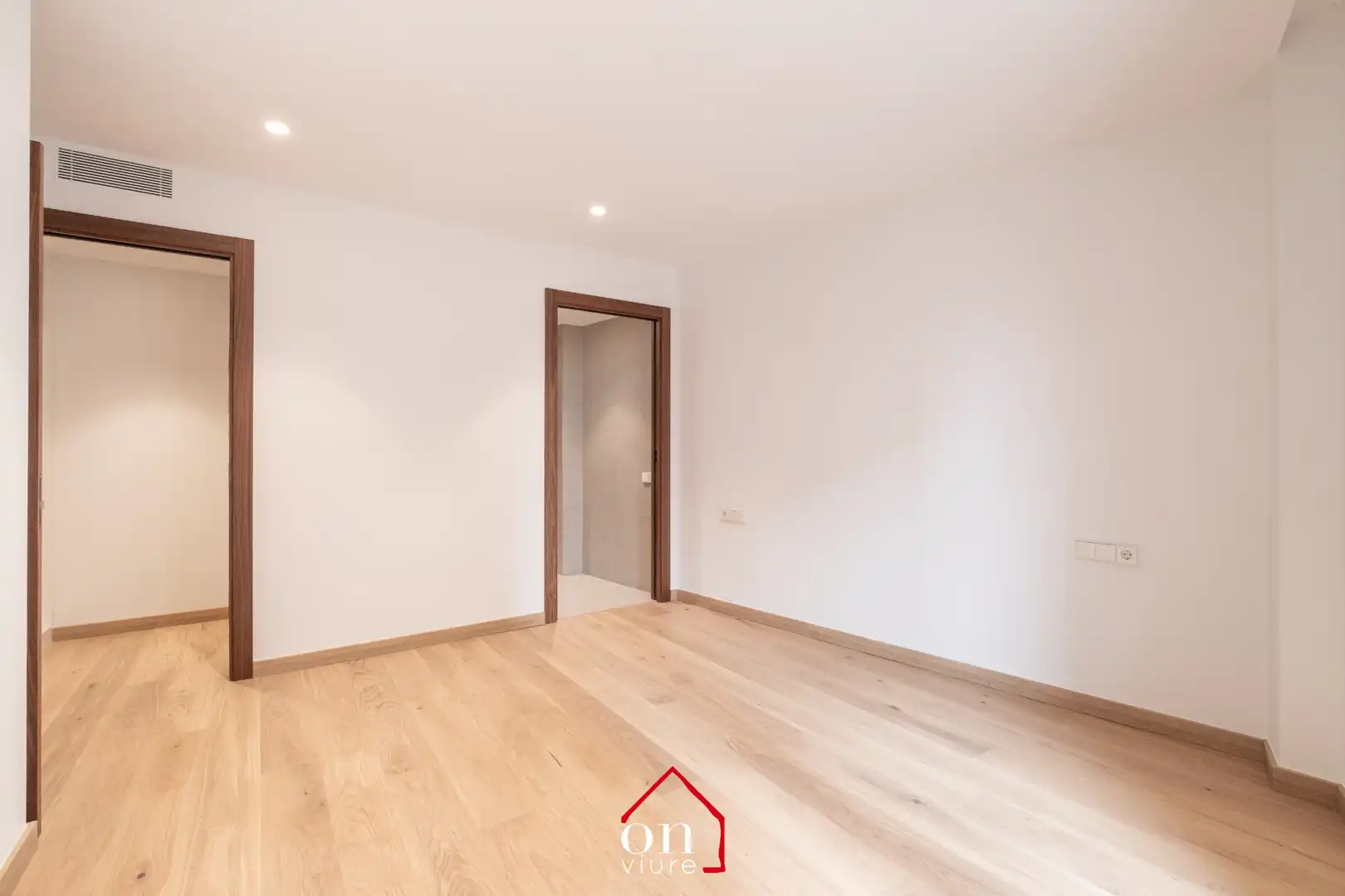 Dormitori de Pis en venda en Sant Cugat del Vallès amb Aire condicionat, Calefacció i Parquet